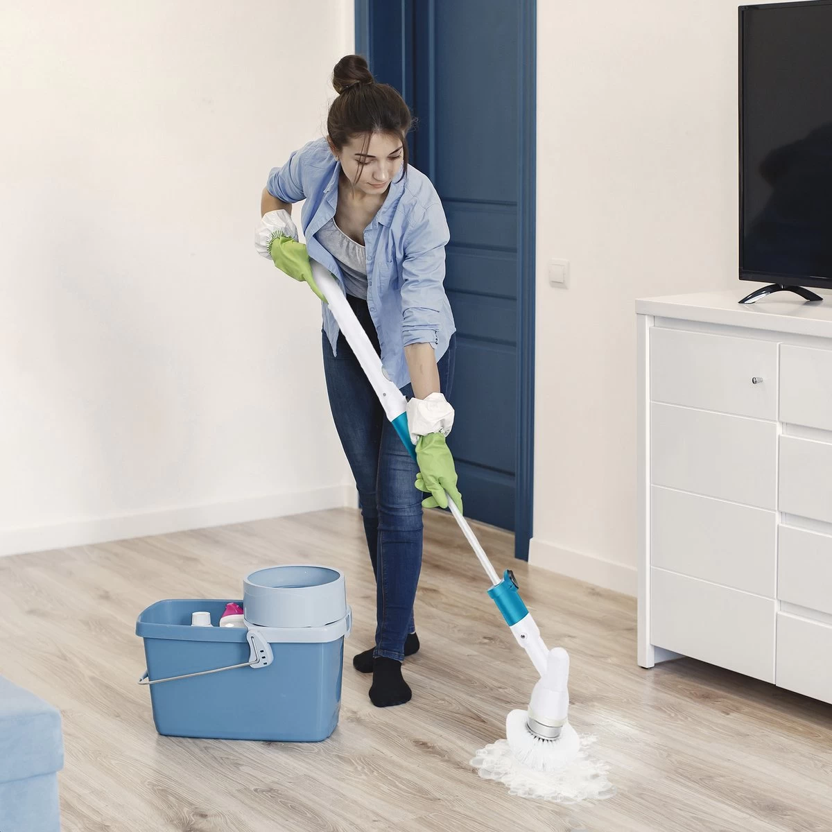 Strex Elektrische Schoonmaakborstel - Draadloze Schrobborstel - Schrobber - 3 Opzetstukken - Telescoopsteel - Poetsmachine Met Krachtige Accu - Afbeelding 7