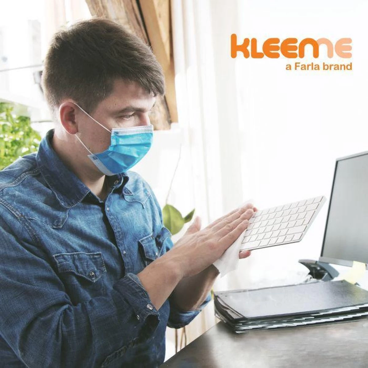 Schoonmaakdoekjes - Ontsmettingsdoekjes - Desinfectiedoekjes - Desinfectie Doekjes - KleenMe - Alcohol Doekjes - Alcoholdoekjes - Allesreiniger Zachte Antibacteriële Alcohol Wipes- 100 Doekjes - Met Dispenser - 70% Alcohol - 185 X 110mm - Afbeelding 3