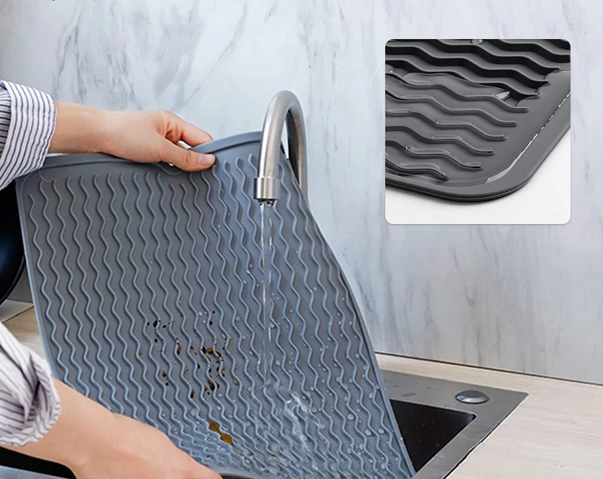 Merkloos Afdruipmat - Pannenonderzetter- Siliconen Mat - Zwart - 30 X 40 CM - Met Ophanggat - Hittebestendig - Afbeelding 4